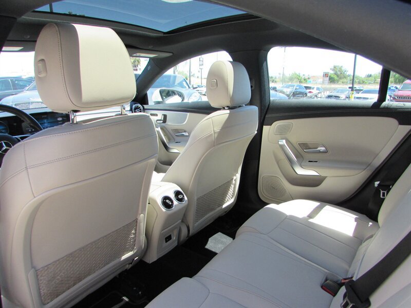 Used 2021 Mercedes-Benz CLA 250 image 12