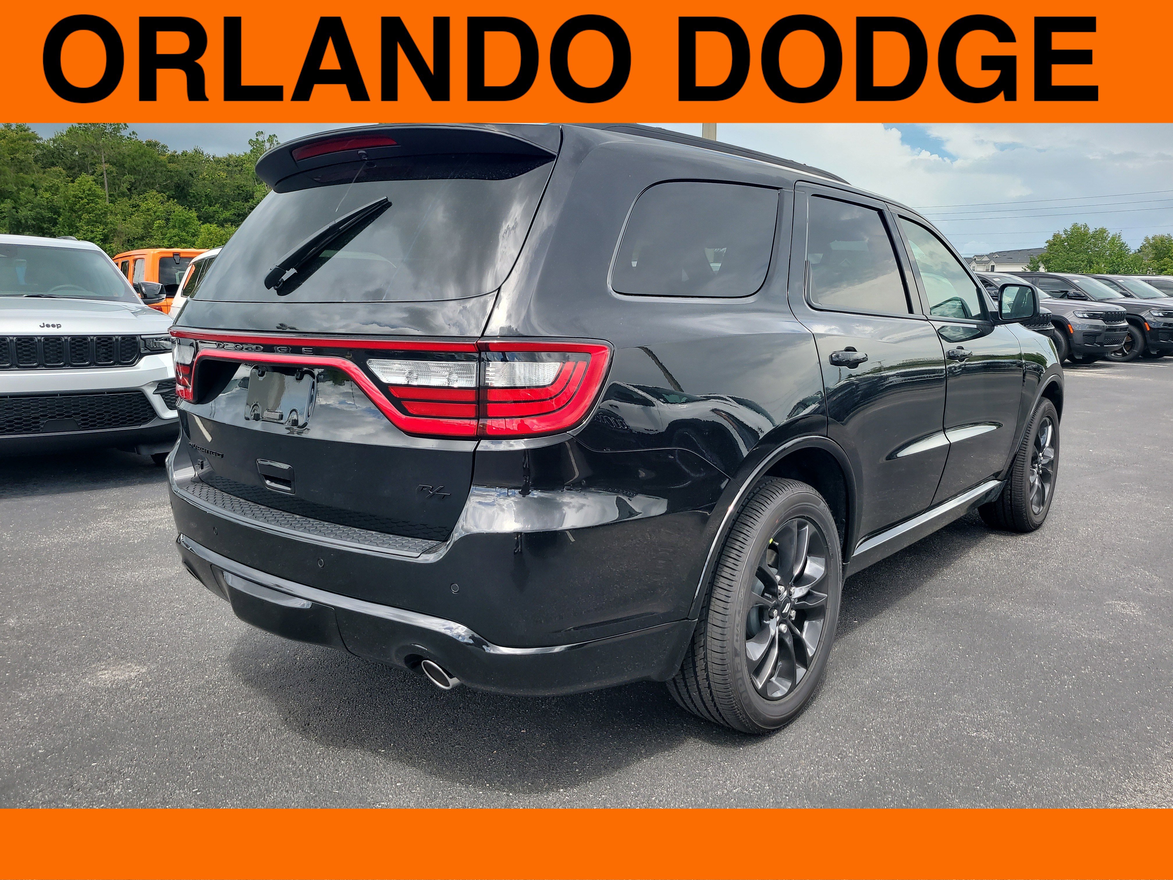 New 2025 Dodge Durango R/T w/ Blacktop Package image 6