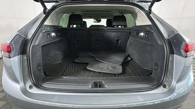 Used 2023 Buick Envision Essence AWD/4WD image 28