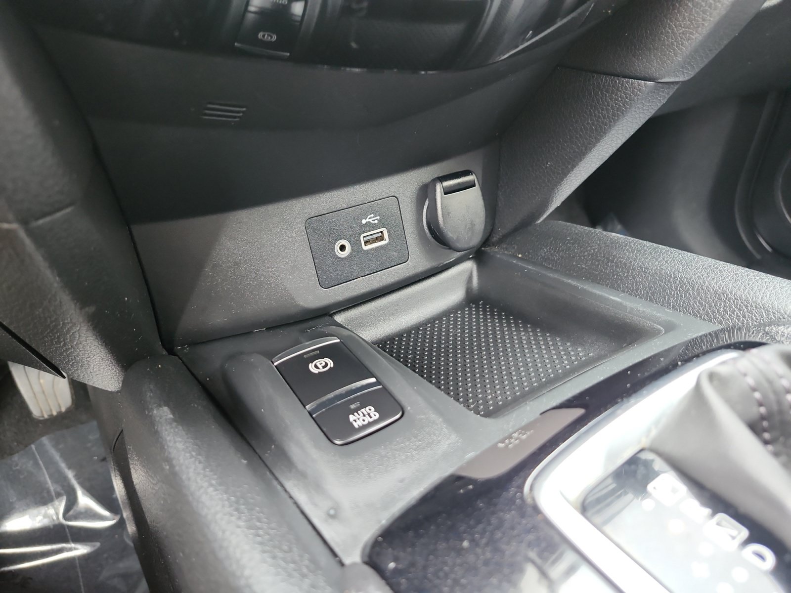 Used 2020 Nissan Rogue SV w/ Sun & Sound Touring Package AWD/4WD image 21