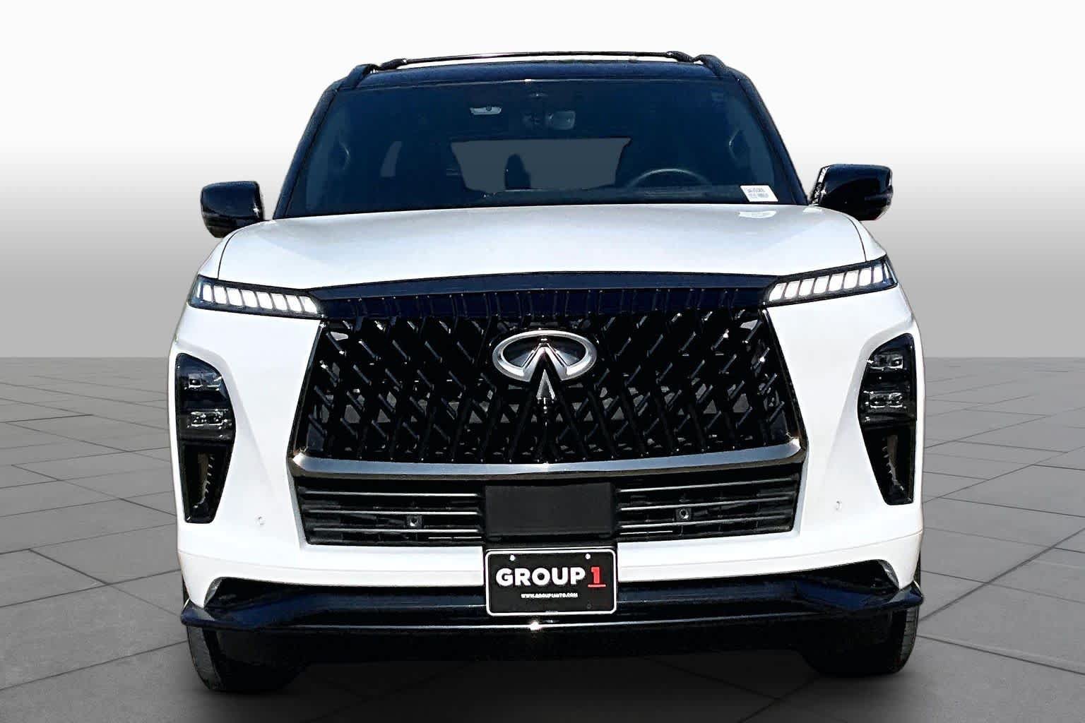 Used 2026 INFINITI QX80 4WD w/ Sport Exterior Package image 4