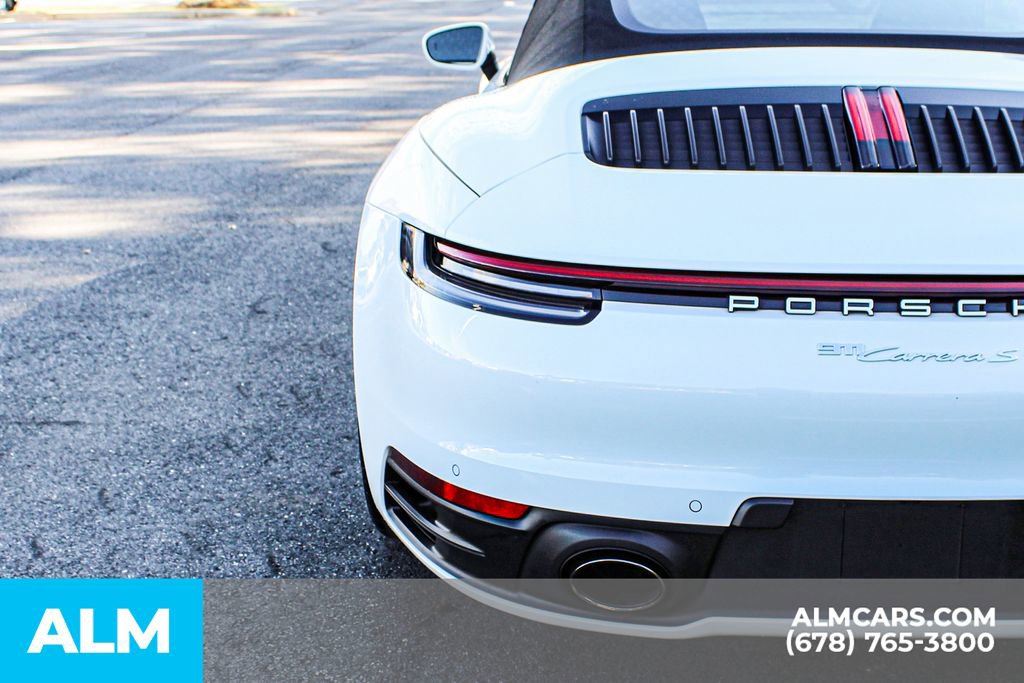 Used 2022 Porsche 911 Carrera S RWD image 13