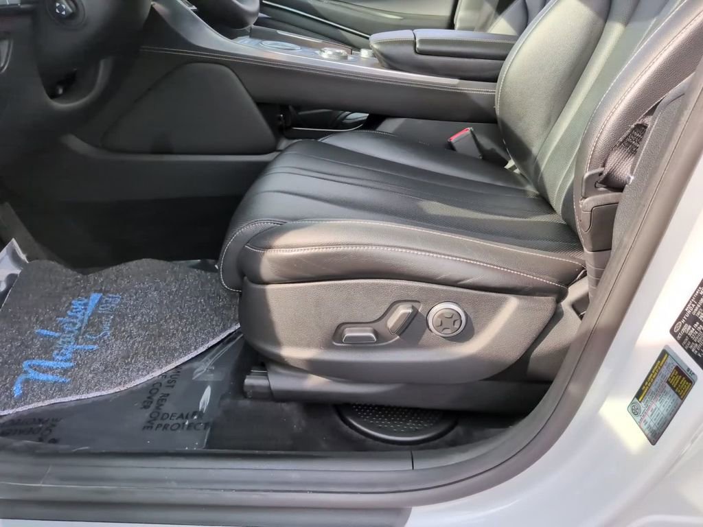 Used 2021 Genesis GV80 3.5T AWD/4WD image 21