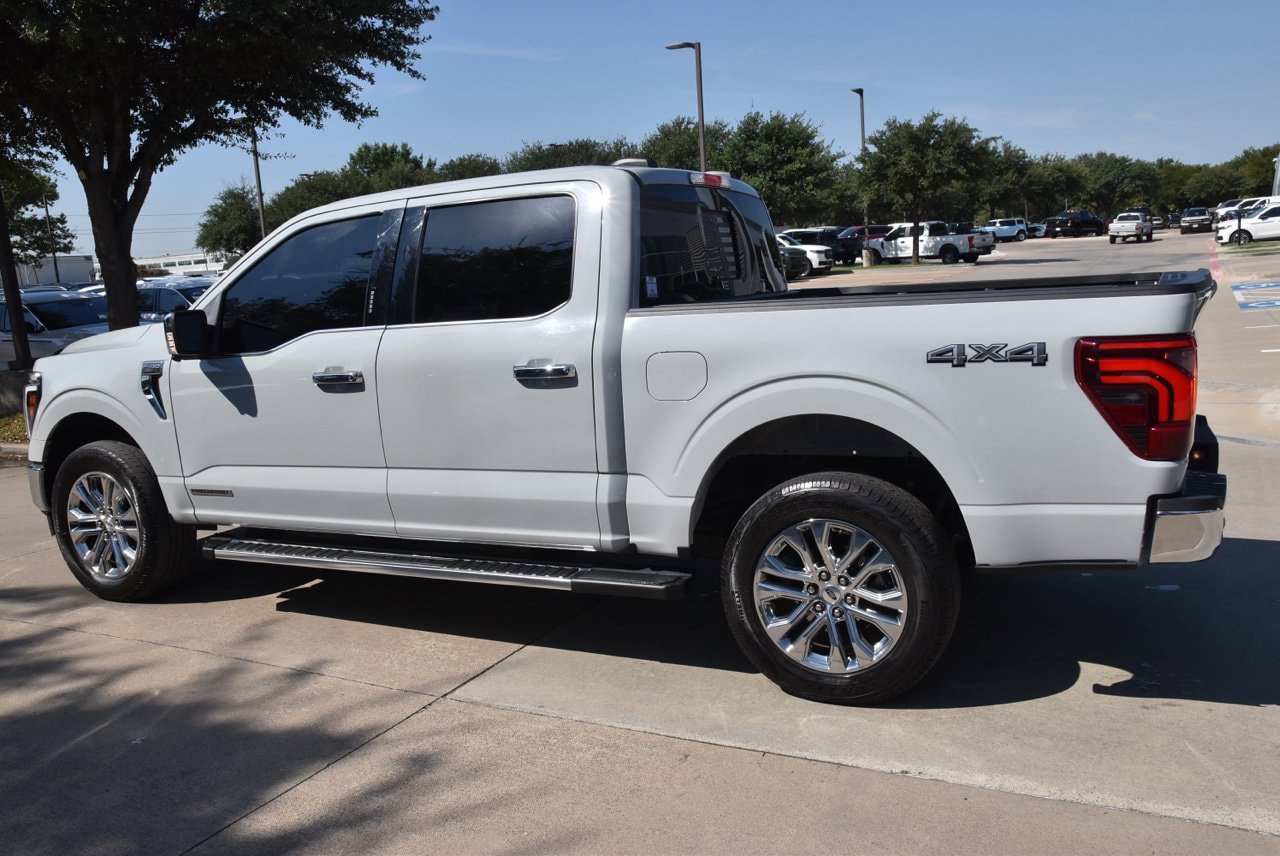 Used 2024 Ford F150 Lariat w/ Equipment Group 502A High AWD/4WD image 11
