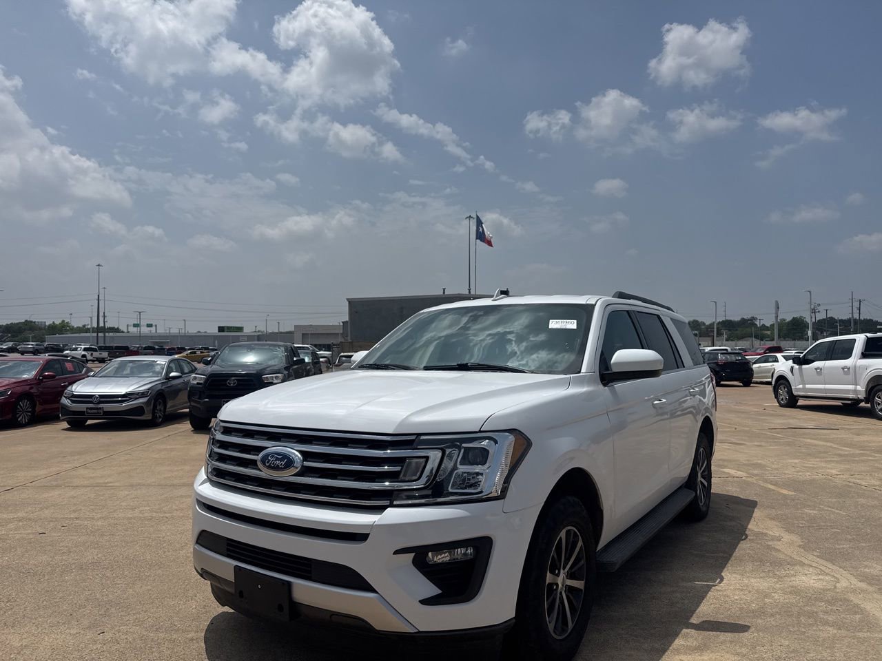 Used 2020 Ford Expedition XLT RWD image 7