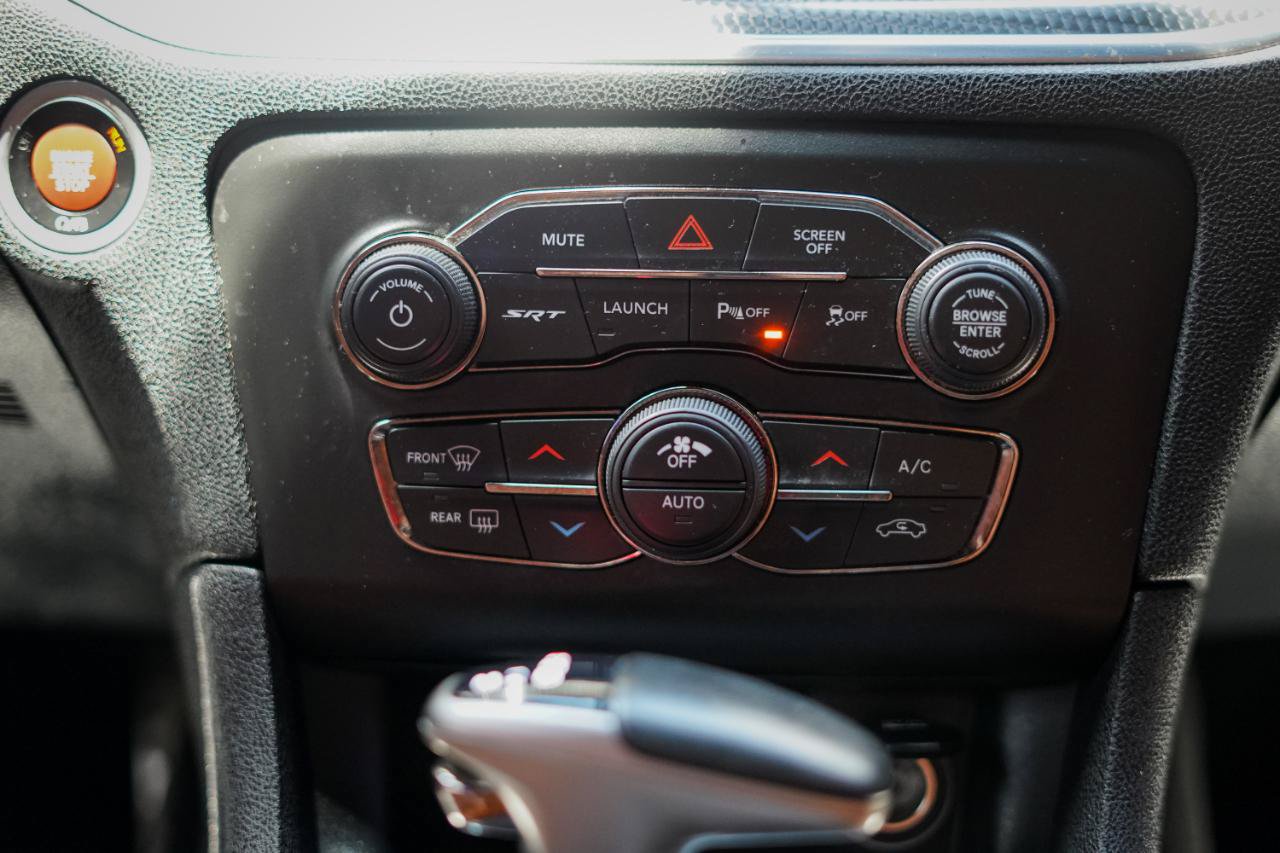 Used 2018 Dodge Charger SRT Hellcat w/ Harman/Kardon Audio Group RWD image 14