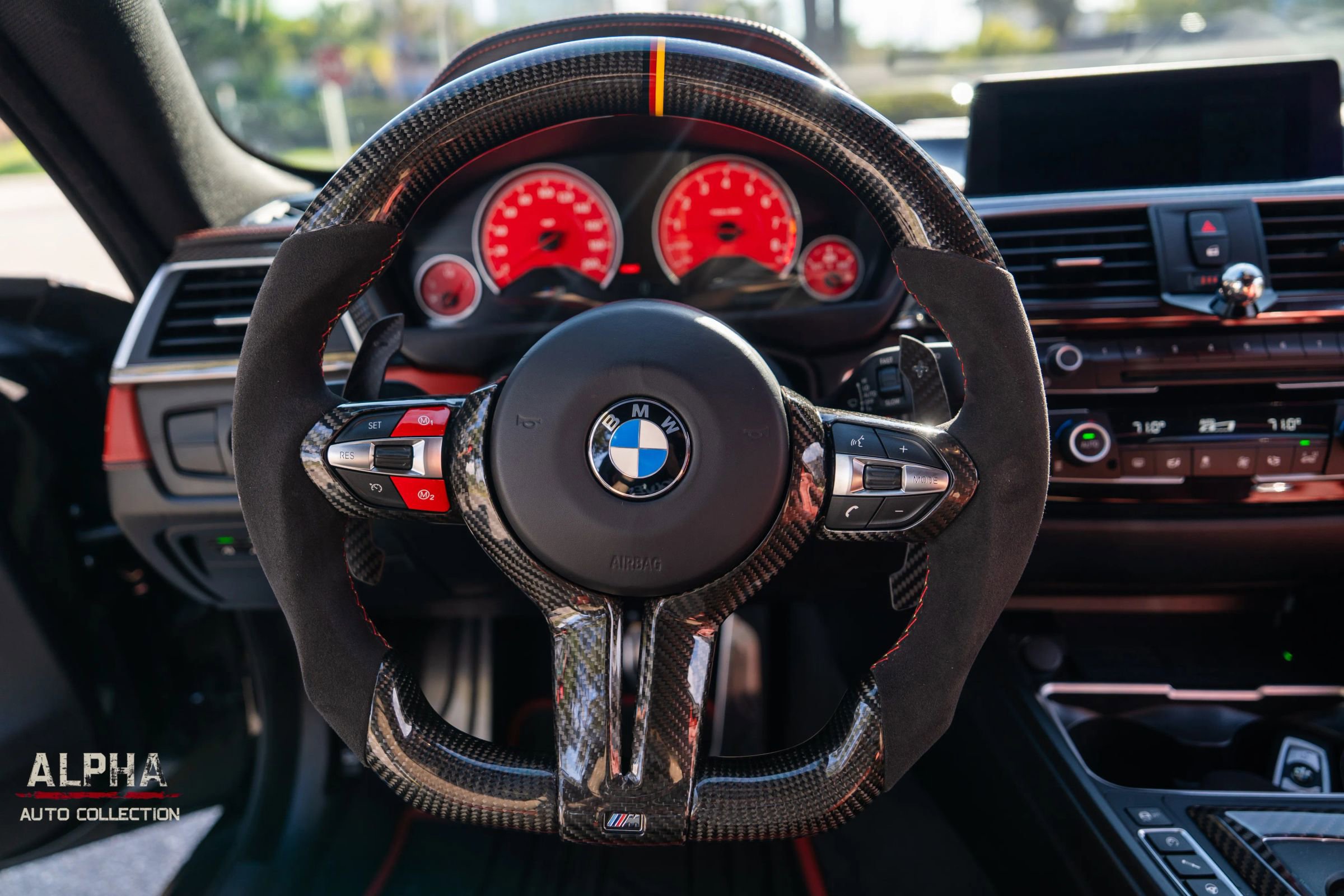 Used 2020 BMW M4 Coupe w/ Competition Package image 25