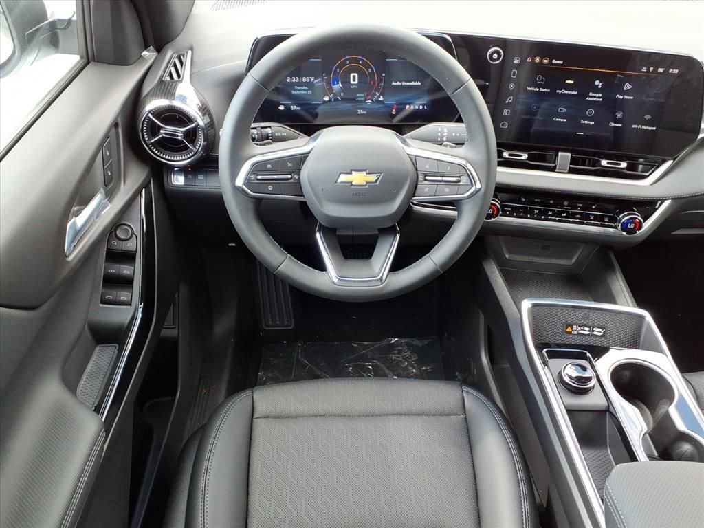 New 2026 Chevrolet Equinox LT w/ Convenience Package II image 11
