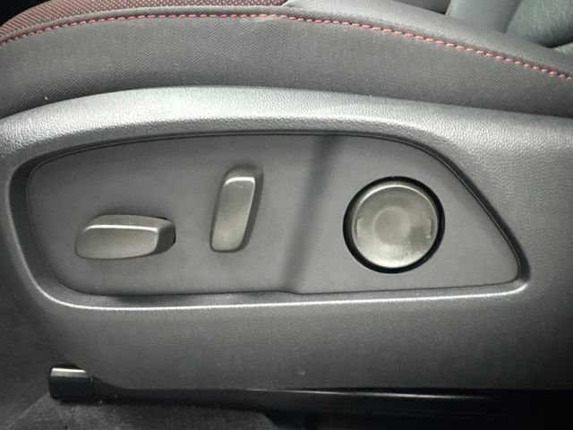 New 2027 Chevrolet Equinox RS w/ Safety and Technology Package FWD image 10