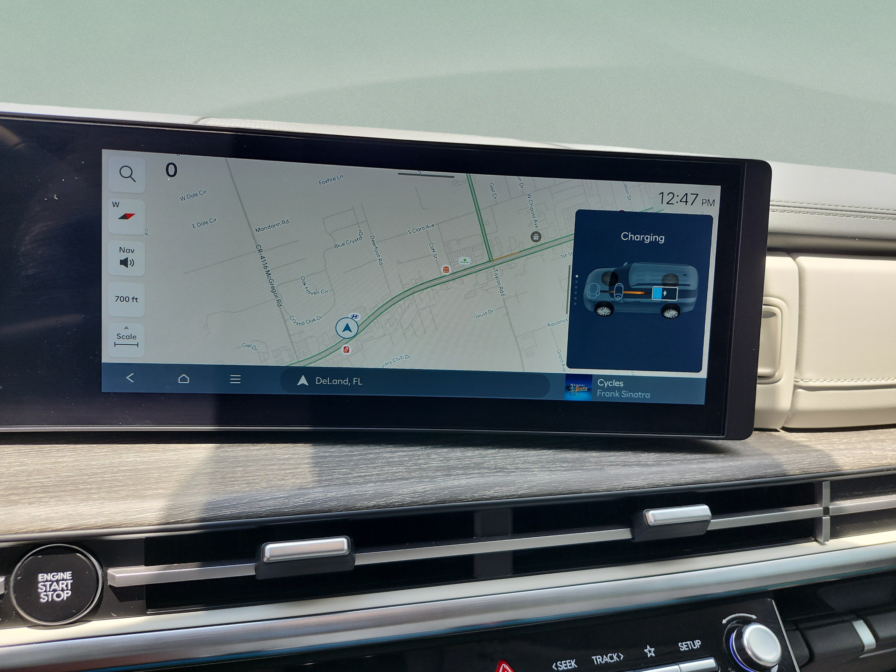 Certified 2025 Hyundai Santa Fe Limited FWD image 25
