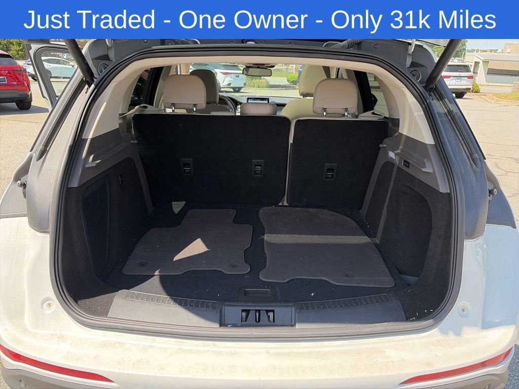 Used 2022 Lincoln Corsair FWD w/ Premium Package image 13