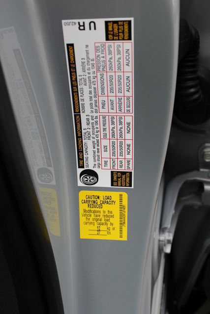 Certified 2026 Toyota C-HR AWD/4WD image 46