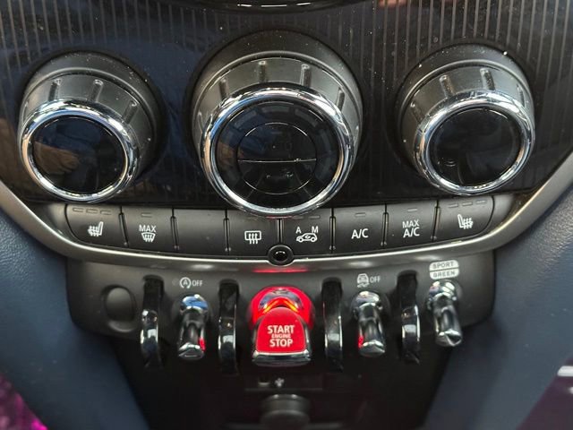 Used 2023 MINI Cooper Countryman S w/ Signature Upholstery Package image 16