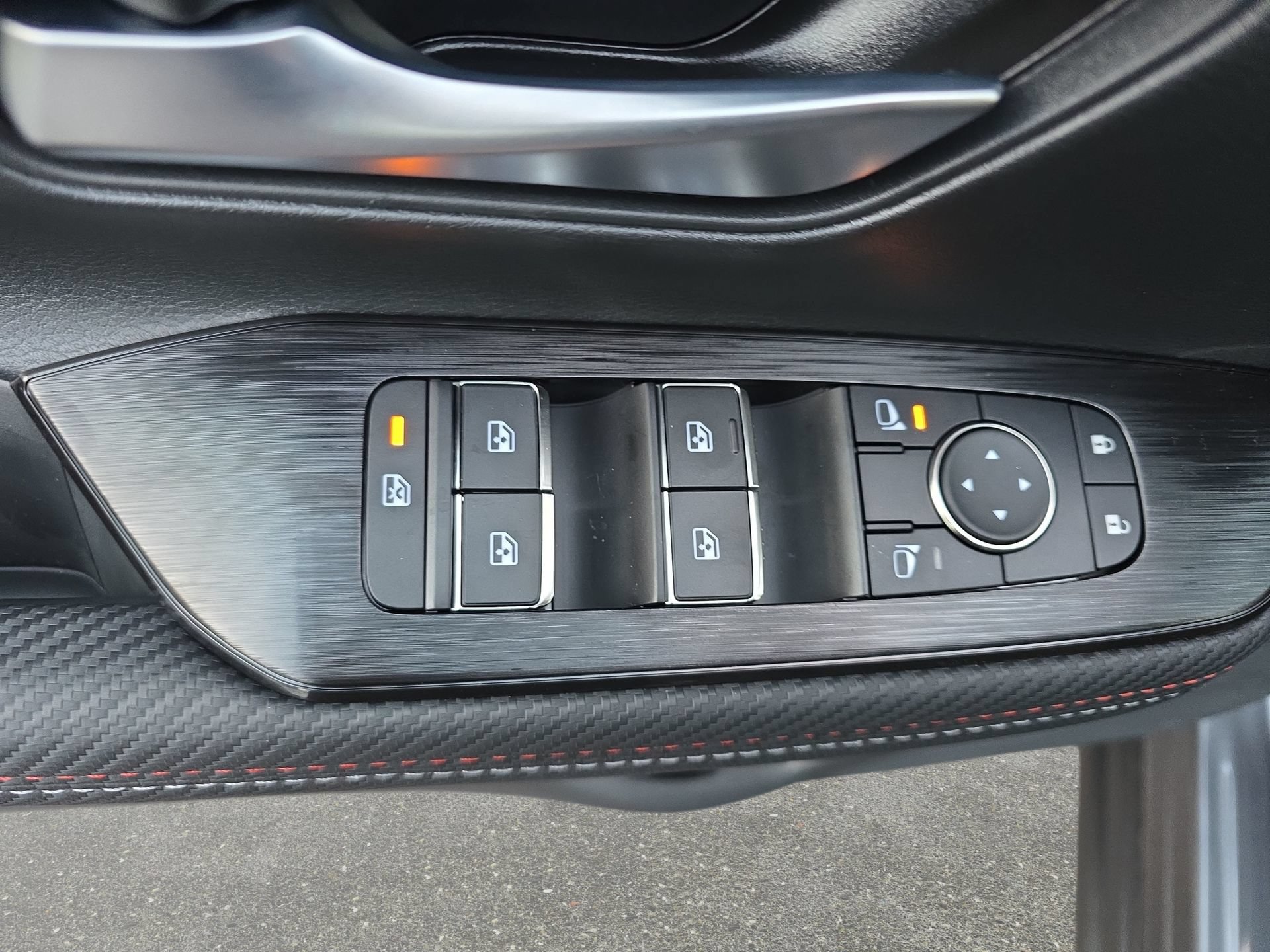 New 2026 Nissan Kicks SR FWD image 26