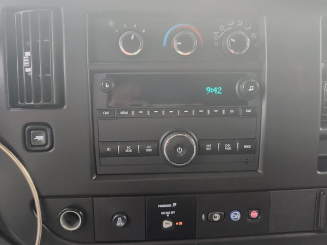 Used 2021 Chevrolet Express 2500 RWD image 14