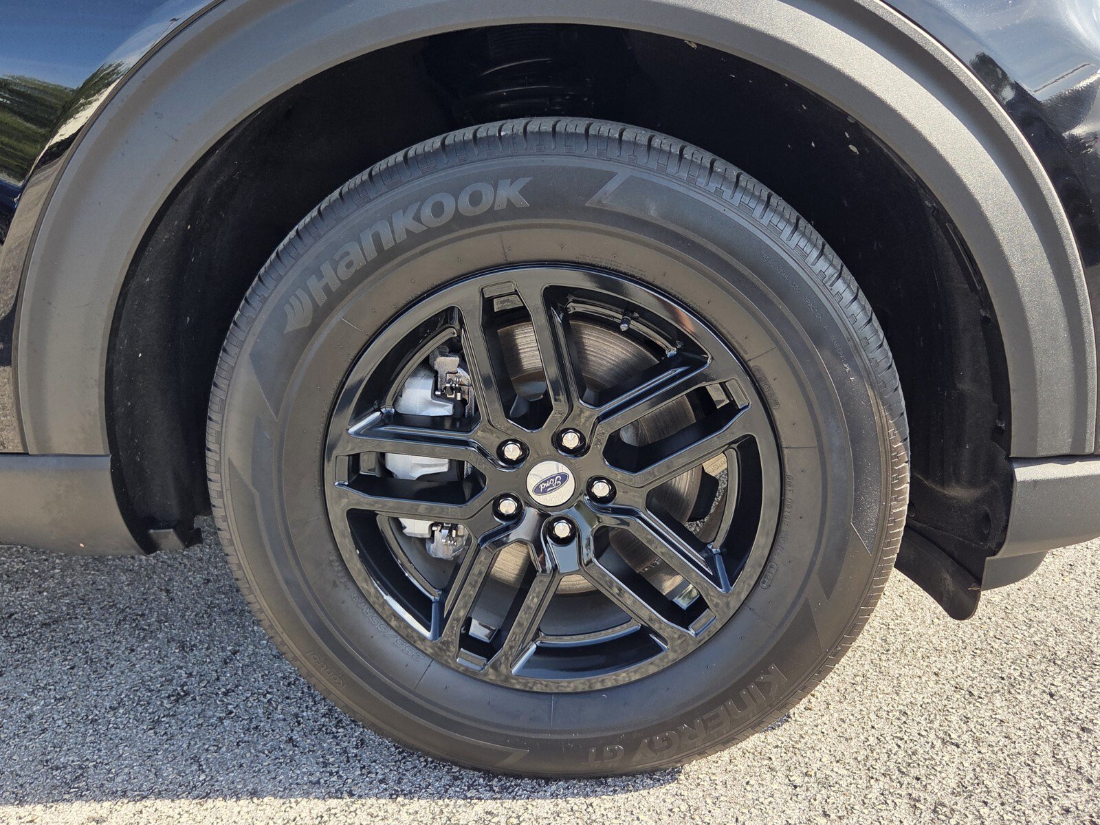 Used 2025 Ford Explorer Active RWD image 9