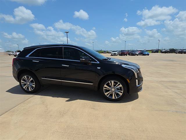 Used 2025 Cadillac XT5 Premium Luxury FWD image 4