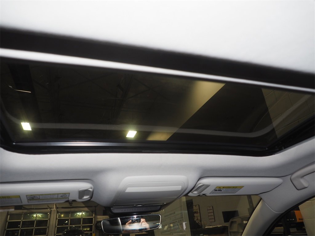 Certified 2025 MAZDA CX-30 AWD 2.5 S w/ Preferred Package image 11