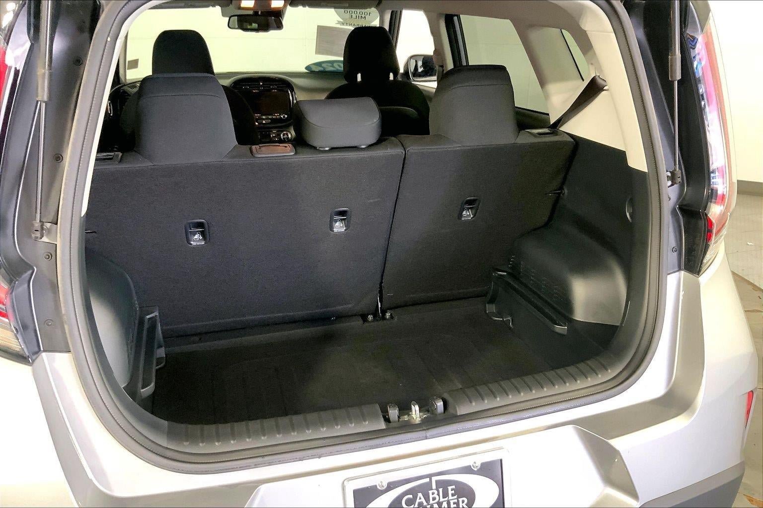 Certified 2024 Kia Soul S FWD image 4