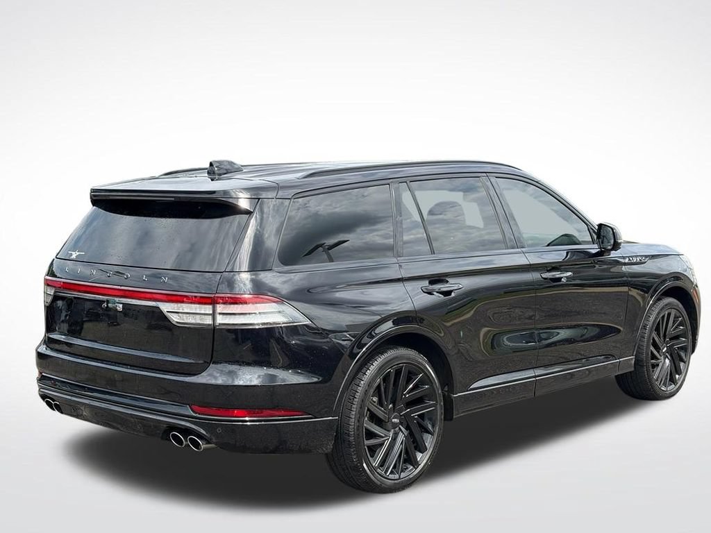Used 2025 Lincoln Aviator Black Label w/ Jet Appearance Package AWD/4WD image 6