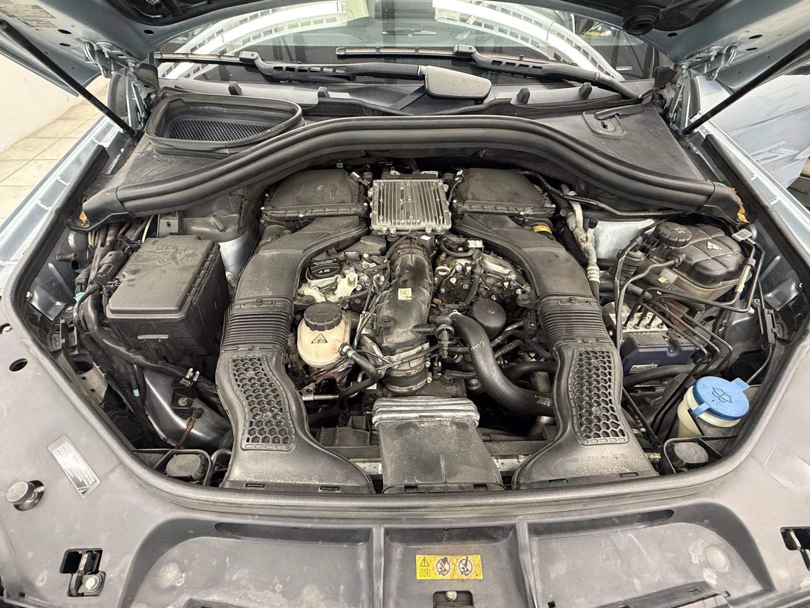 Used 2018 Mercedes-Benz GLS 450 4MATIC image 41