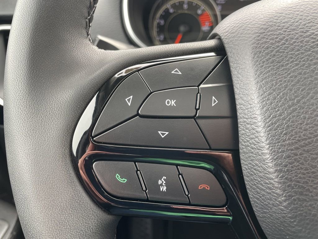 Used 2023 Jeep Cherokee Altitude Lux w/ Lux Elite Package image 13