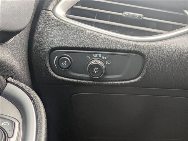 Used 2024 Chevrolet Malibu LT image 17