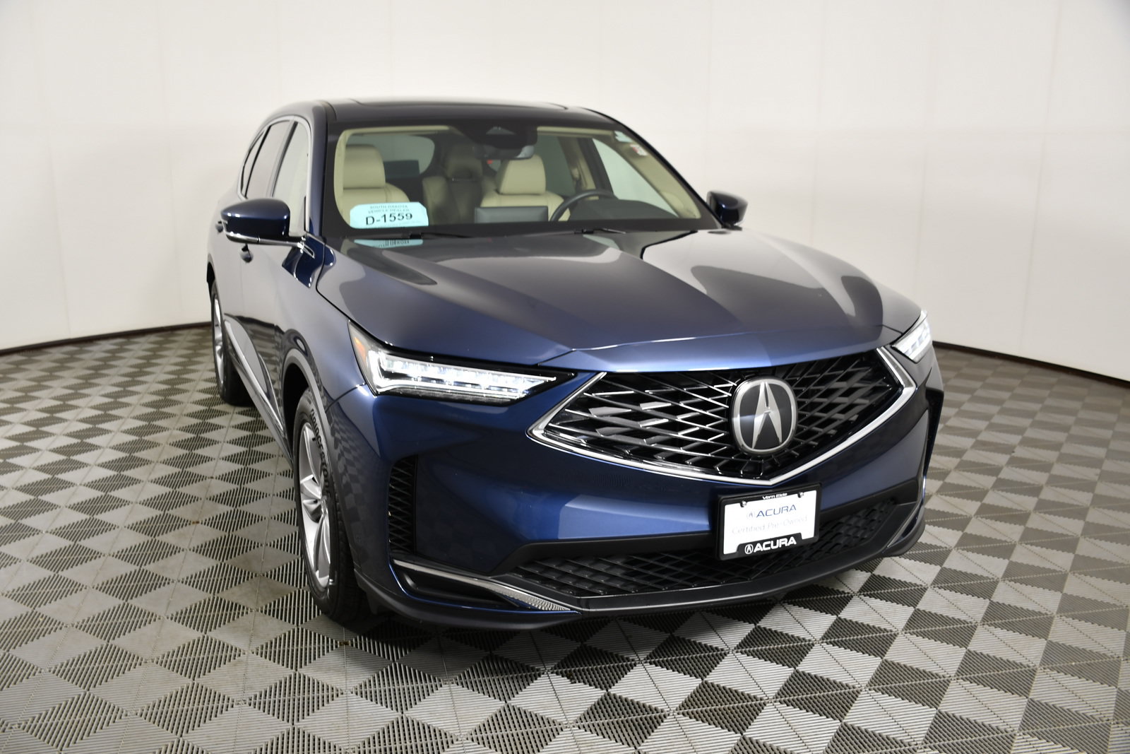 Certified 2025 Acura MDX SH-AWD image 3