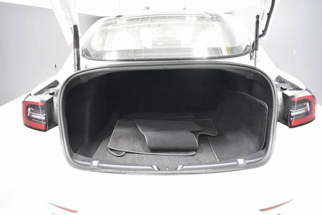 Used 2023 Tesla Model 3 Performance image 30