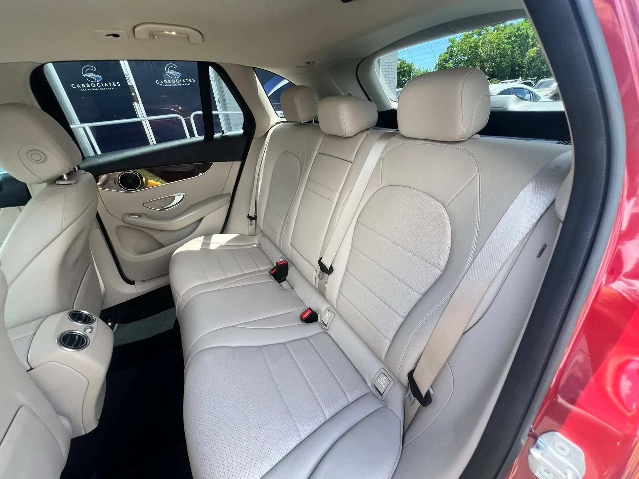 Used 2019 Mercedes-Benz GLC 300 image 26