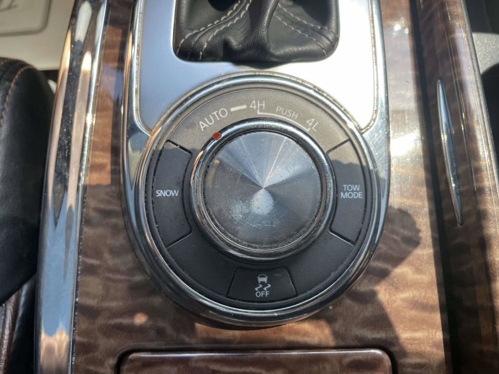 Used 2020 Nissan Armada SL w/ Premium Package AWD/4WD image 23