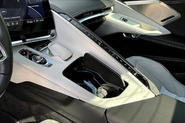 Used 2023 Chevrolet Corvette Stingray Preferred Conv w/ Z51 Performance Package RWD image 16