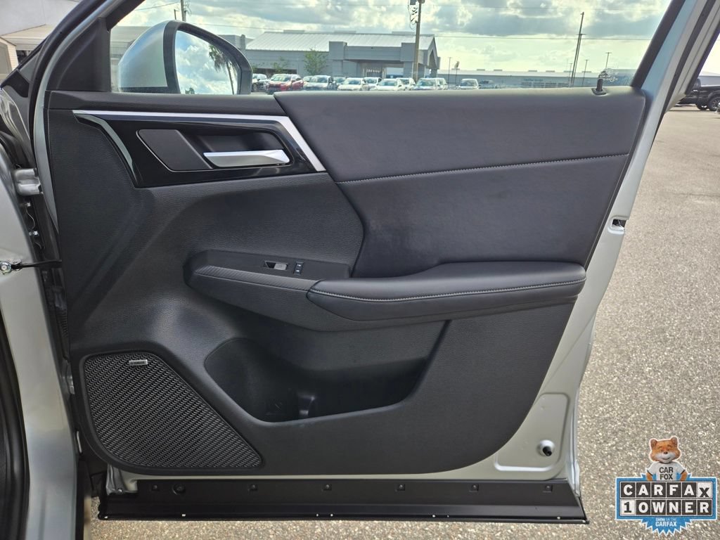 Used 2025 Mitsubishi Outlander SE FWD image 54