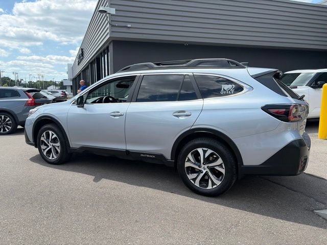 Used 2021 Subaru Outback Limited w/ Popular Package #2 AWD/4WD image 10