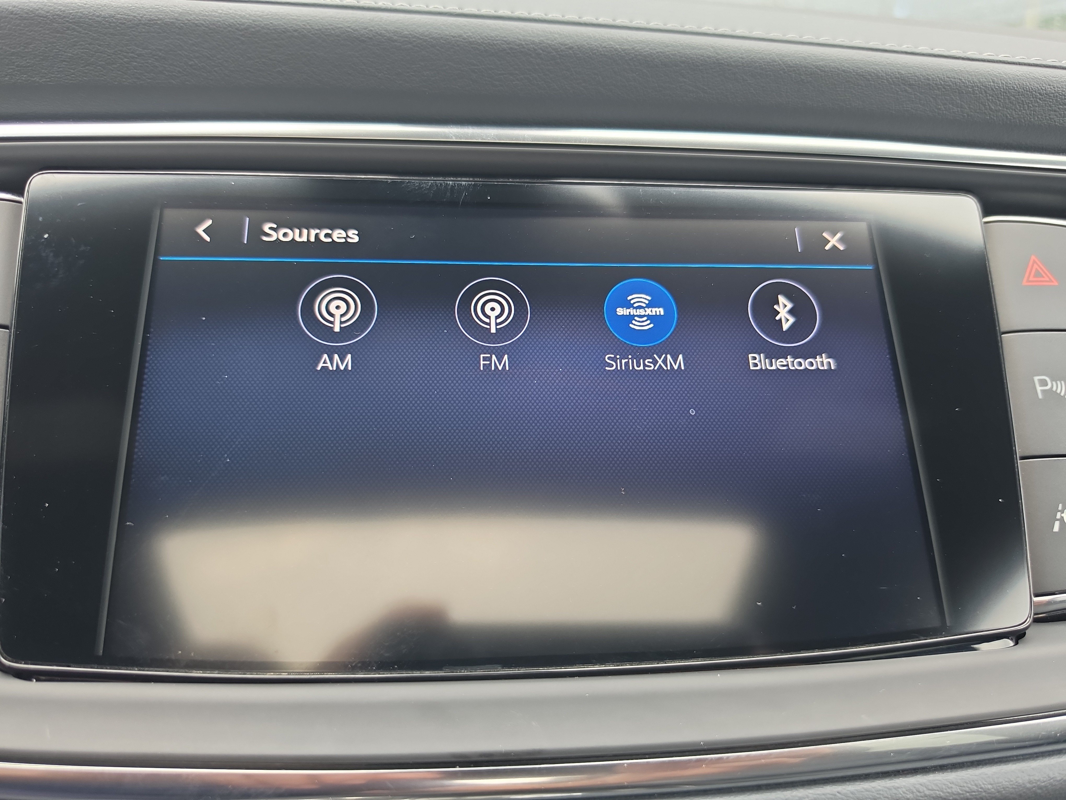 Used 2024 Buick Enclave Essence w/ Experience Buick Package AWD/4WD image 29