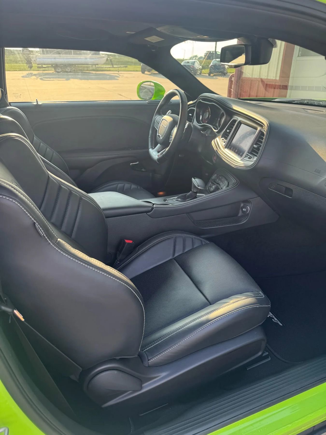 Used 2023 Dodge Challenger SRT Hellcat w/ Driver Convenience Group image 15