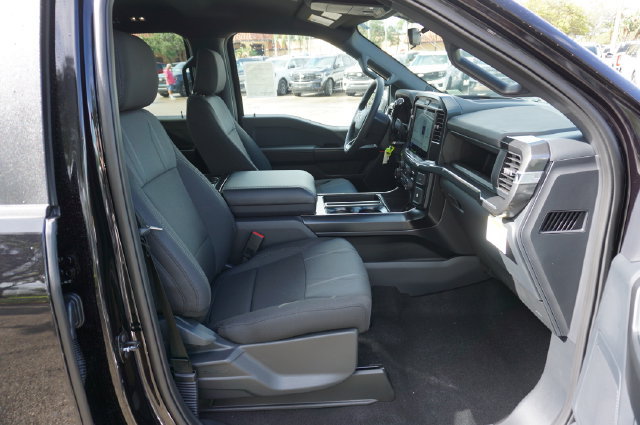 New 2026 Ford F150 STX RWD image 3