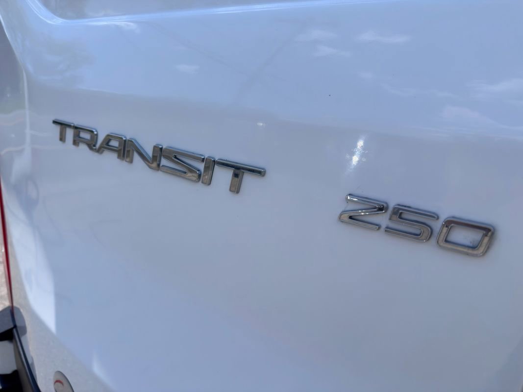 Used 2021 Ford Transit 250 Medium Roof RWD image 35