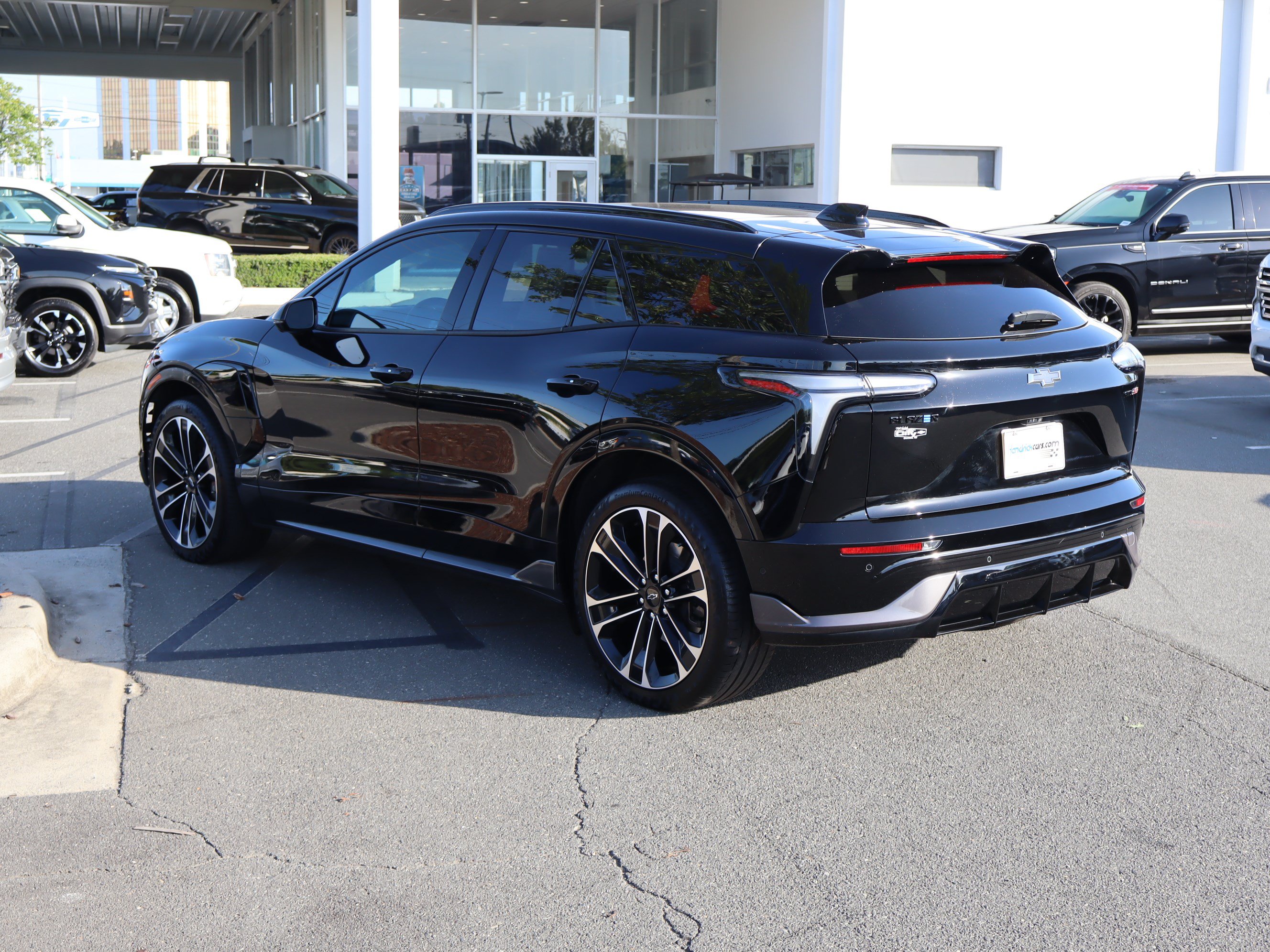 Used 2026 Chevrolet Blazer EV SS w/ Performance Package AWD/4WD image 8