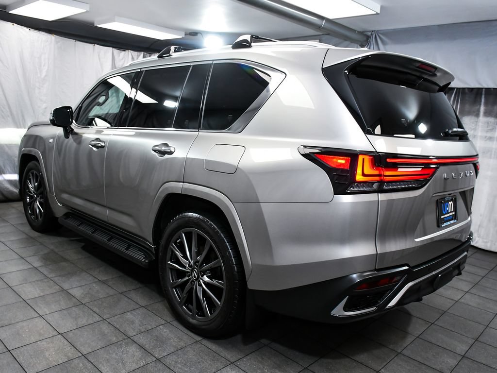 Used 2023 Lexus LX 600 F Sport w/ Accessory Package (Z1) AWD/4WD image 4