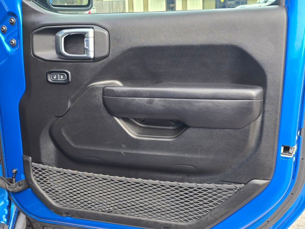 Used 2023 Jeep Gladiator Sport image 46