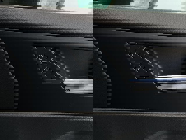 New 2025 Volkswagen Jetta SE image 27