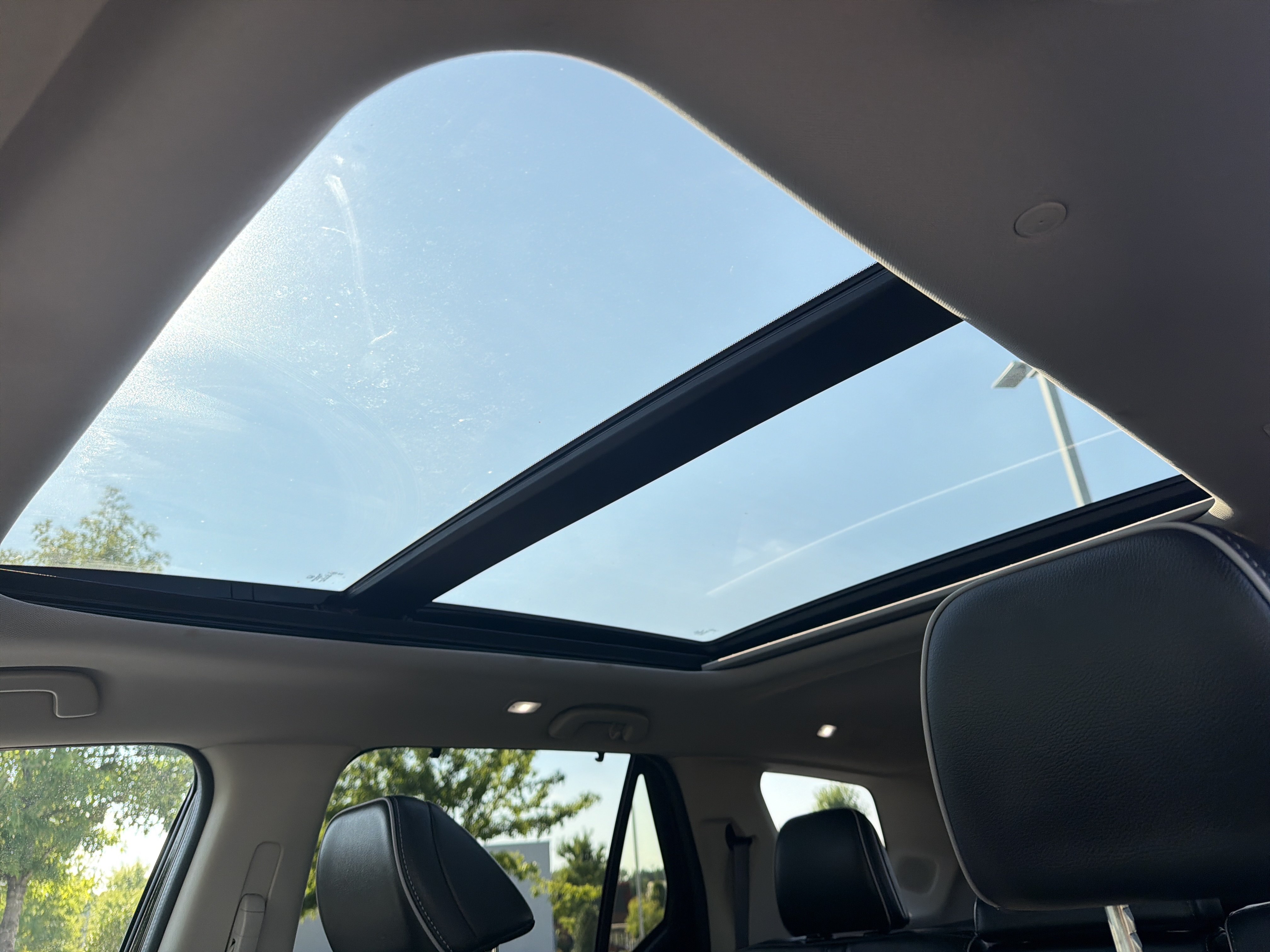 Certified 2024 Honda Pilot Elite image 11