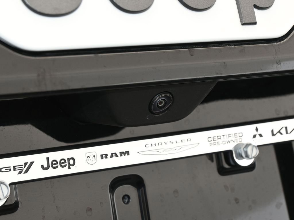 New 2026 Jeep Cherokee Overland image 34