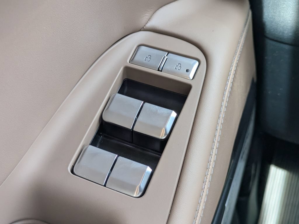 New 2026 Lincoln Navigator L Black Label AWD/4WD image 28