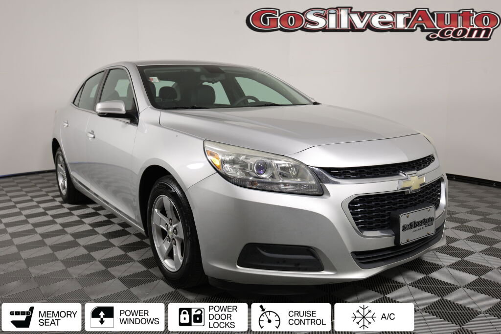 Used 2016 Chevrolet Malibu LT image 1