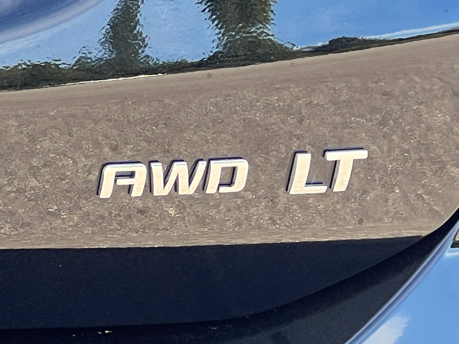 Certified 2024 Chevrolet Equinox LT AWD/4WD image 2