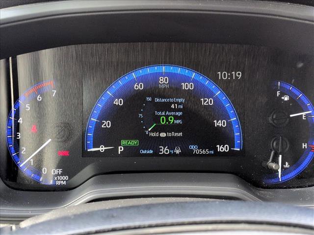 Used 2021 Toyota Corolla LE image 11