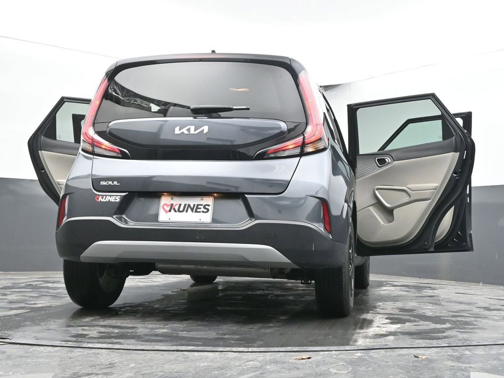 Used 2025 Kia Soul LX w/ LX Technology Package image 91