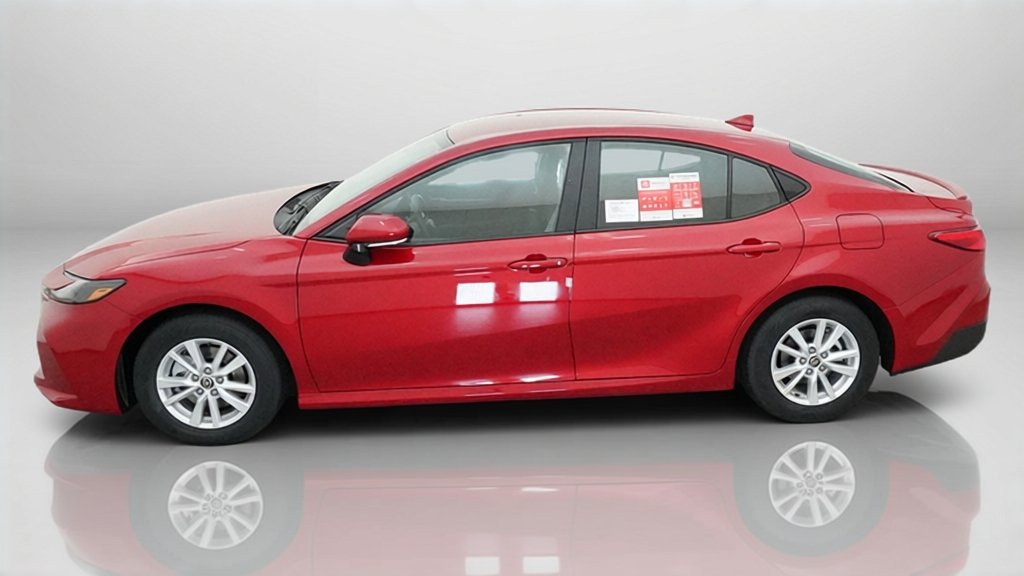 New 2026 Toyota Camry LE FWD image 2